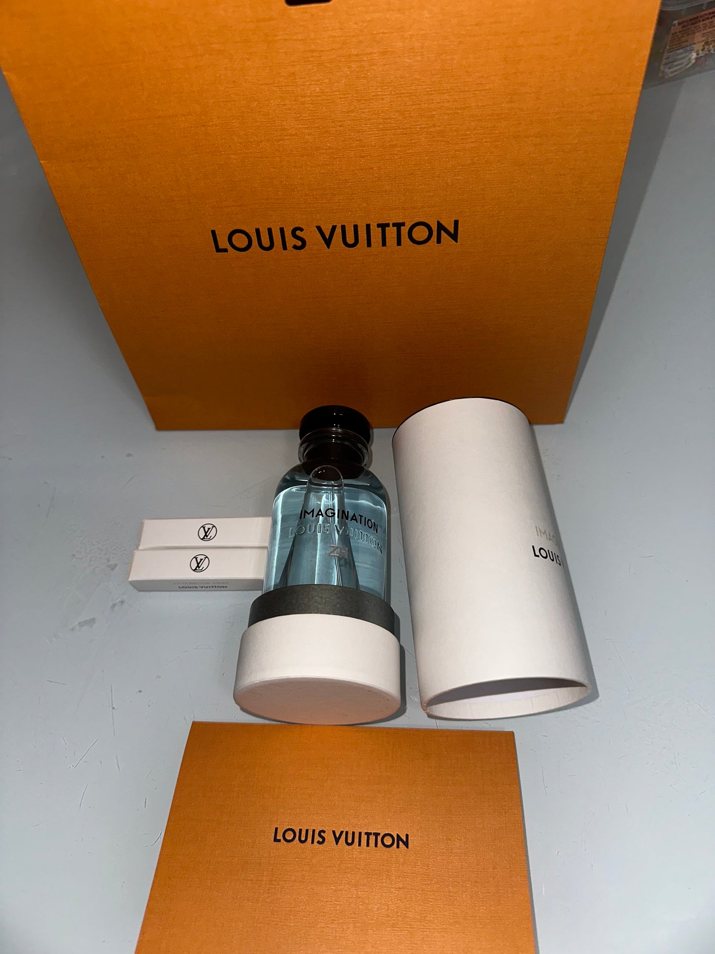 Louis Vuitton Imagination (Sample)